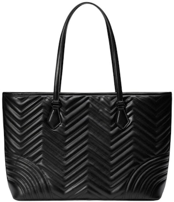 グッチ GGマーモント ラージ トートバッグ マトラッセ シェブロン ブラック Lookbook グッチ GGマーモント ラージ トートバッグ マトラッセ シェブロン ブラック