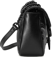 Gucci GG Marmont 小型黑色菱格紋肩背包 Lookbook Gucci GG Marmont 小型黑色菱格紋肩背包