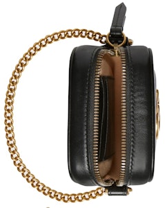 Beg Gucci GG Marmont Mini Hitam Lookbook Beg Gucci GG Marmont Mini Hitam