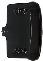 古驰GG Marmont漆皮小号肩包 黑色漆皮 Lookbook 古驰GG Marmont漆皮小号肩包 黑色漆皮