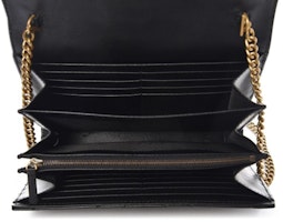 Dompet Rantaian Gucci GG Marmont Matelasse Hitam Lookbook Dompet Rantaian Gucci GG Marmont Matelasse Hitam