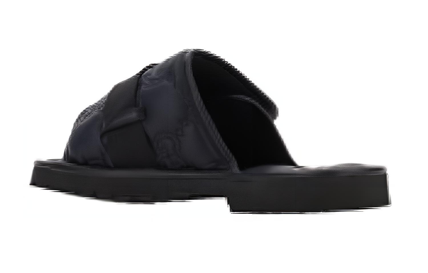 Purchase 古驰 黑色皮革拖鞋 776792-FACL5-1000