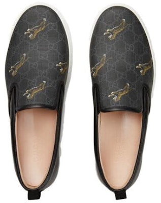 Gucci GG Supreme Slip-On 'Tigers' 407362-G0K10-1101 Lookbook Gucci GG Supreme Slip-On 'Tigers' 407362-G0K10-1101