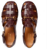Shop GUCCI 古馳 馬衔扣涼鞋 酒紅色