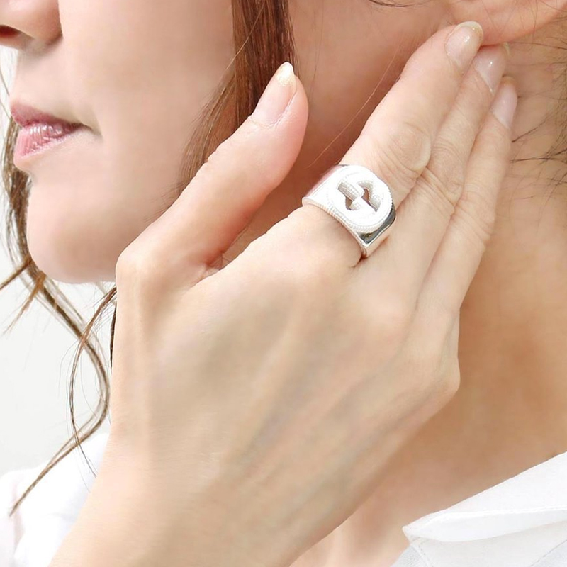 Purchase 구찌 인터로킹 더블 G 925 실버 남성용 반지 479229-J8400-8106