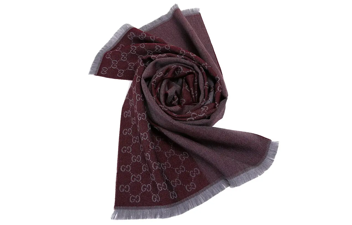 Lookbook GUCCI Knit Fringe Wool Scarf Deep Red Unisex Couple Style Winter Accessory 344994-4G200-1273