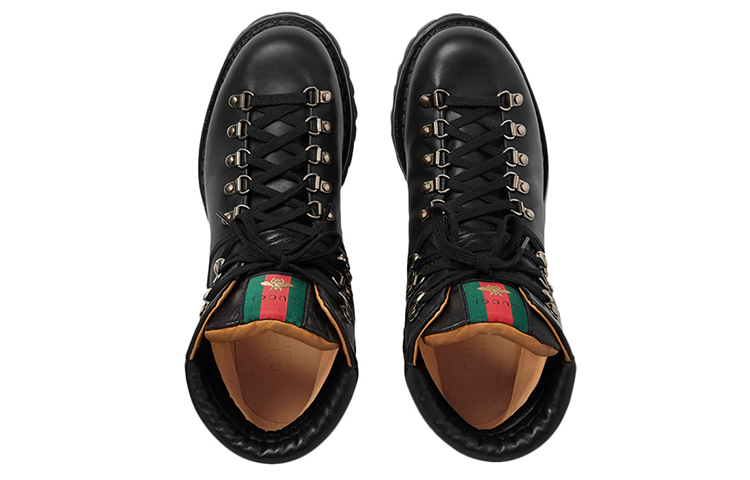 Lookbook 구찌 블랙 레더 앵클부츠 (Gucci Black Leather Ankle Boots) 473483-D6010-1000