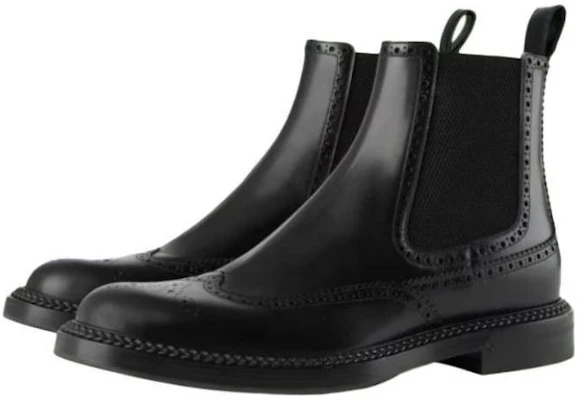 Gucci Leren Chelsea Boots ''Zwarte Modieuze Instapper'' 699495-0GQ70-1000 Lookbook Gucci Leren Chelsea Boots ''Zwarte Modieuze Instapper'' 699495-0GQ70-1000