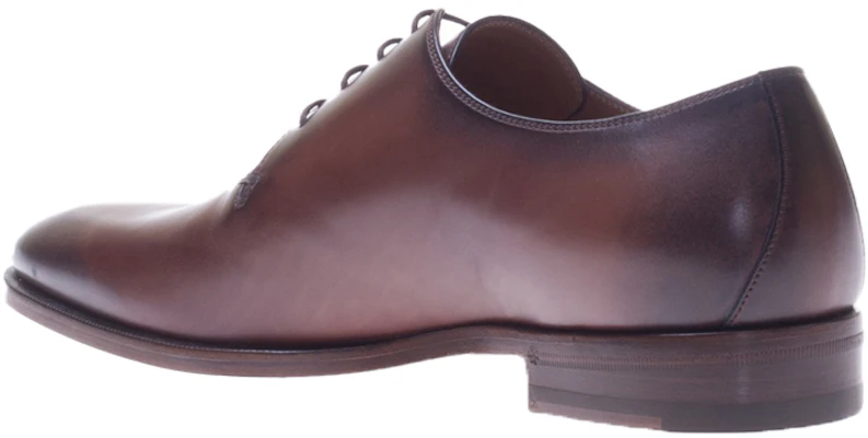 Mocassin en Cuir Gucci ''Zao Hong'' 386554-BLM00-2140 Lookbook Mocassin en Cuir Gucci ''Zao Hong'' 386554-BLM00-2140