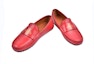 Shop Kasut Gucci Kulit Loafer Corak Lebah 'Merah' 497117-BTRR0-6473