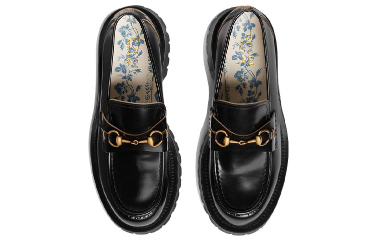 Shop Gucci Loafer 'Bee Embroidery' 576334-DS800-1000