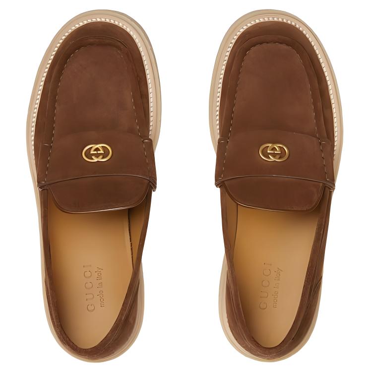 Shop 古驰棕色麂皮豆豆鞋 759274-1M6J0-2361