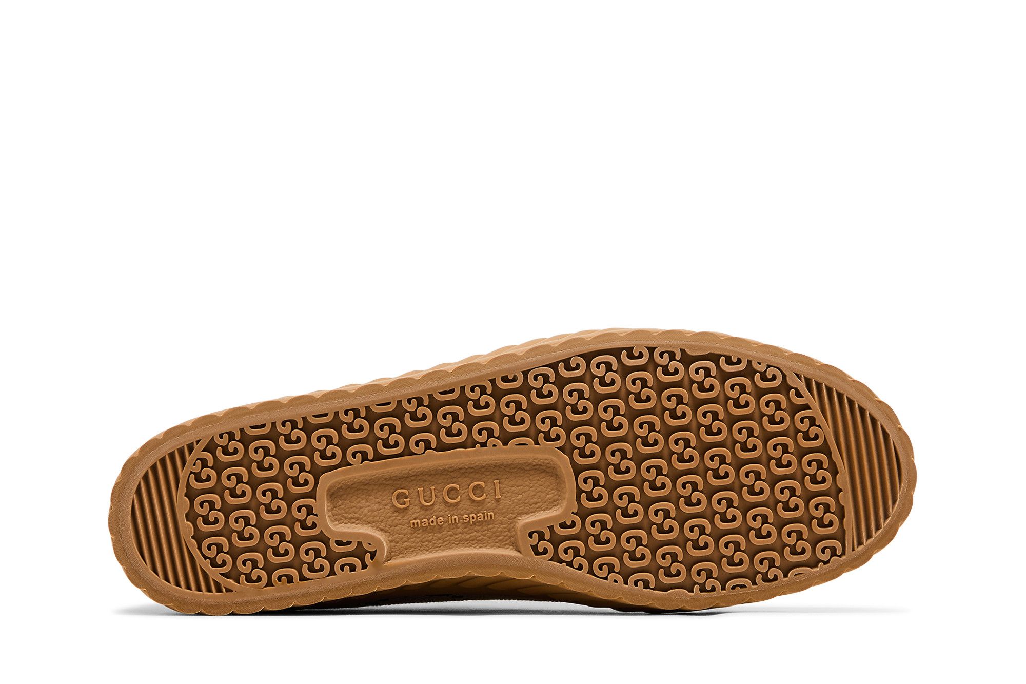 Shop Gucci Maxi GG 低帮鞋 米色褐色 703031-UKOH0-2590
