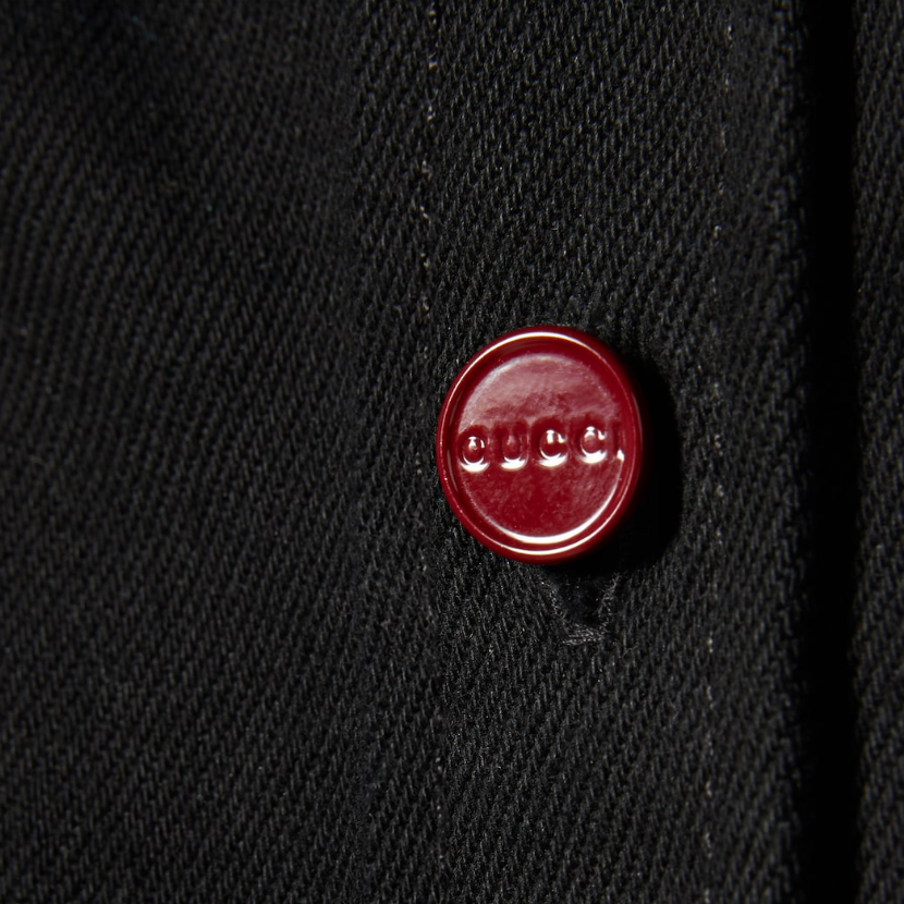 GUCCI Men’s Black Shirt with Solid Logo Embroidery and Pointed Collar. 804188-XDC40-1043 圖 7