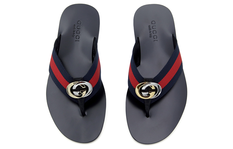 Lookbook Sandalias Negras Gucci Minimalistas con Logo y Rayas Casual de Moda 630307-H9020-8472