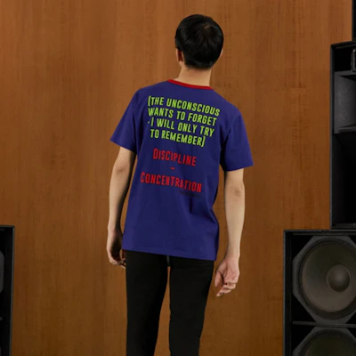 구찌 파블로 델시에로 SS22 딸기 로고 오버사이즈 유니섹스 티셔츠 블루 703439XJEI04409 Details for 구찌 파블로 델시에로 SS22 딸기 로고 오버사이즈 유니섹스 티셔츠 블루 703439XJEI04409