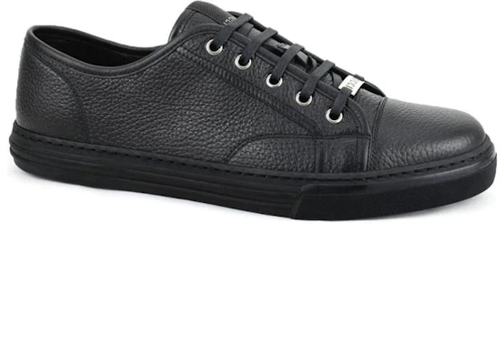 Baskets Basses Gucci en Cuir Nappa Grainé ''Noir'' 312615-AOD50-1000 Order Baskets Basses Gucci en Cuir Nappa Grainé ''Noir'' 312615-AOD50-1000