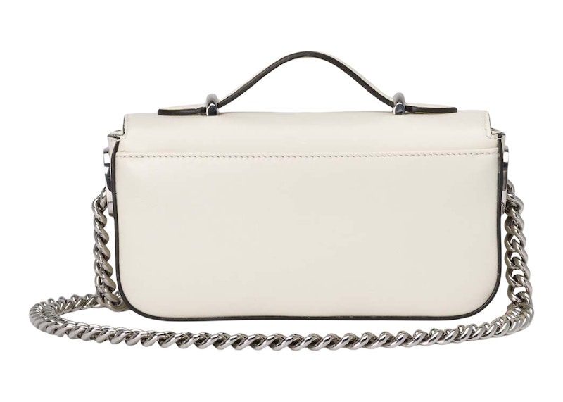 Lookbook Gucci白色Petite GG迷你包