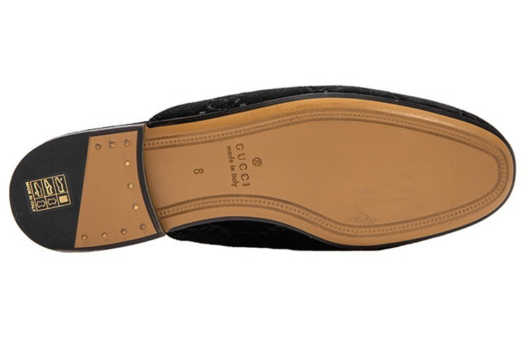 Shop グッチ プリンスタウン ベルベット フラット (ブラック) 457114-9JT00-1000