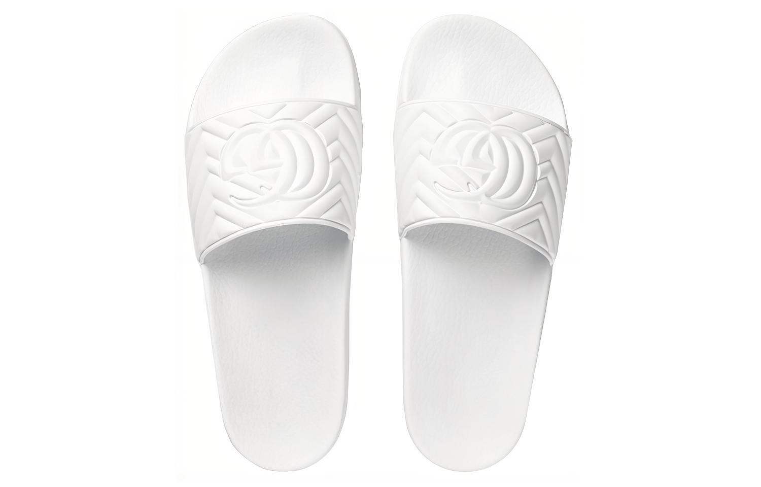 Shop 古驰绗缝拖鞋 '白色' 601041-JD600-9014