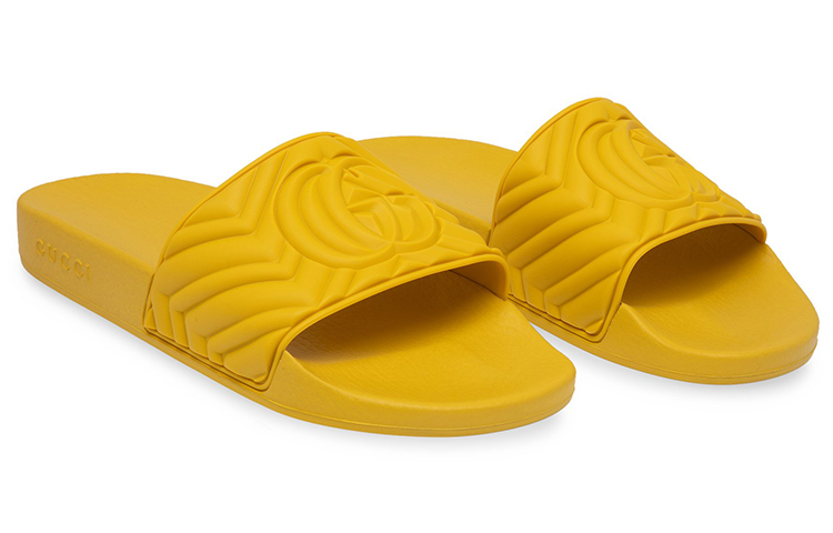 Shop Gucci Ciabatte Trapuntate ''Giallo'' 601041-JD600-7114