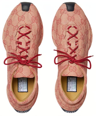 Gucci Run Sneaker 'Beige Hibiscus Monogram' Beige Monogram Gucci Kasut Lelaki. 722630-AABEB-9713 Lookbook Gucci Run Sneaker 'Beige Hibiscus Monogram' Beige Monogram Gucci Kasut Lelaki. 722630-AABEB-9713