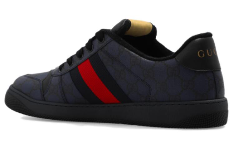 Shop グッチ スクリーナー GGスプリーム 紺×赤 763525-FACMI-8443