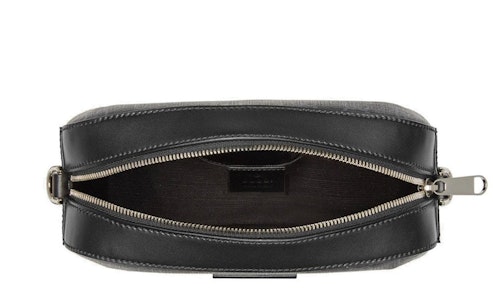 グッチ ショルダーバッグ GGスプリーム スモール ブラック/グレー Lookbook グッチ ショルダーバッグ GGスプリーム スモール ブラック/グレー