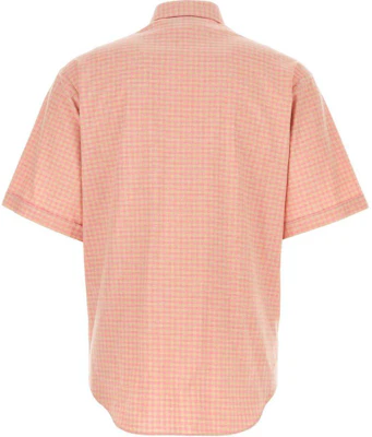 GUCCI SS23 Pink Animal Print Checkered Button-Up UV Shirt. 740288-ZAMYG-5449 Lookbook GUCCI SS23 Pink Animal Print Checkered Button-Up UV Shirt. 740288-ZAMYG-5449