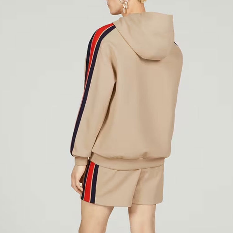 Shop 구찌 SS23 카키 스트라이프 로고 프린트 풀오버 스웨트셔츠 733972-XJFFB-9117