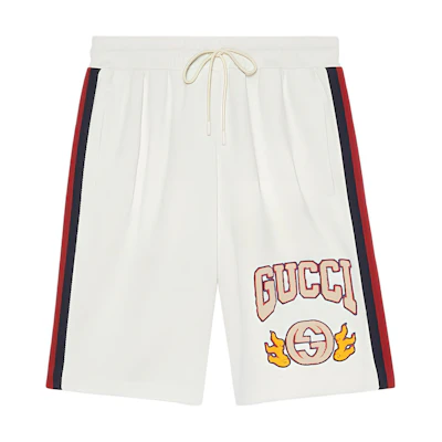 GUCCI SS24 Beige Straight-Cut Shorts with Logo Patch Design. 770910-XJGBW-9782