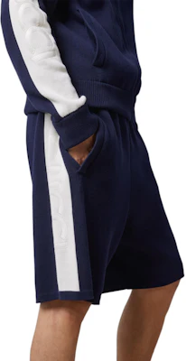 GUCCI SS24 Celana Pendek Biru Mid-Waist Straight-Leg dengan Logo Bordir. 770782-XKDOM-4492 Purchase GUCCI SS24 Celana Pendek Biru Mid-Waist Straight-Leg dengan Logo Bordir. 770782-XKDOM-4492