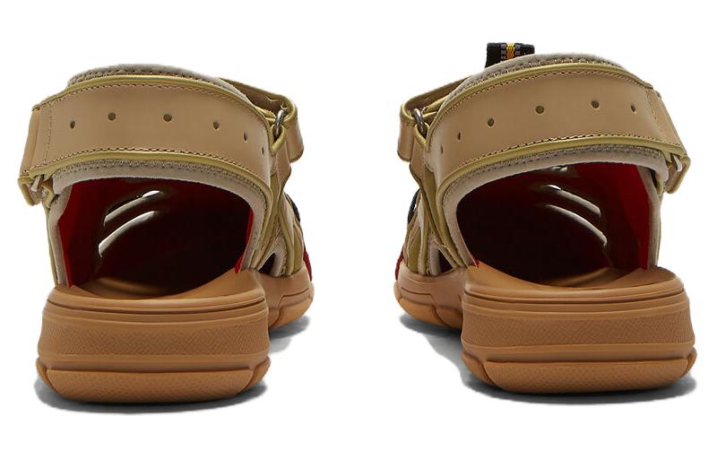 Shop 구찌 틴셀 스포츠 샌들 (블랙/골드/레드) 564297-98D30-8485