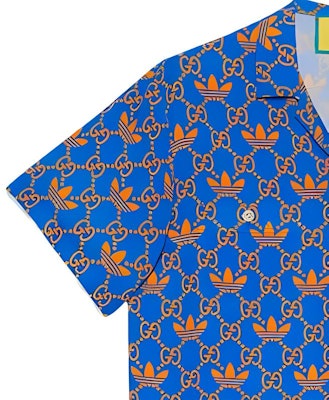 GUCCI x adidas Polo de Manga Corta con Estampado del Logo Azul. 702467-ZALAQ-7447 Shop GUCCI x adidas Polo de Manga Corta con Estampado del Logo Azul. 702467-ZALAQ-7447