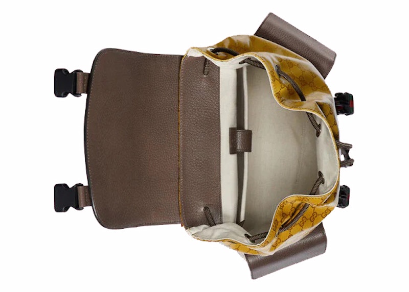 Lookbook Gucci x adidas 米色/棕色雙肩包