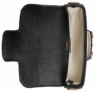 古驰 x 阿迪达斯 Horsebit 1955 黑白斜挎包 Lookbook 古驰 x 阿迪达斯 Horsebit 1955 黑白斜挎包