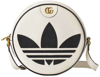 구찌 x 아디다스 오피디아 숄더백 화이트/블랙
Buy 구찌 x 아디다스 오피디아 숄더백 화이트/블랙