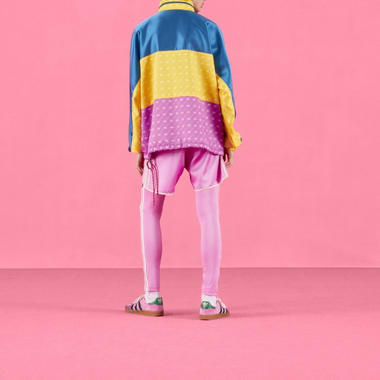 Shop GUCCI x adidas Originals 多色標誌刺繡外套 691429-Z8A2G-4698