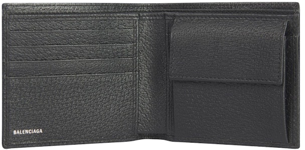 구찌 x 발렌시아가 해커 프로젝트 반지갑 블랙
Lookbook 구찌 x 발렌시아가 해커 프로젝트 반지갑 블랙