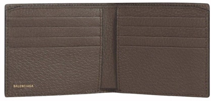 古驰 x 巴黎世家 联名黑客计划米色钱包 Lookbook 古驰 x 巴黎世家 联名黑客计划米色钱包