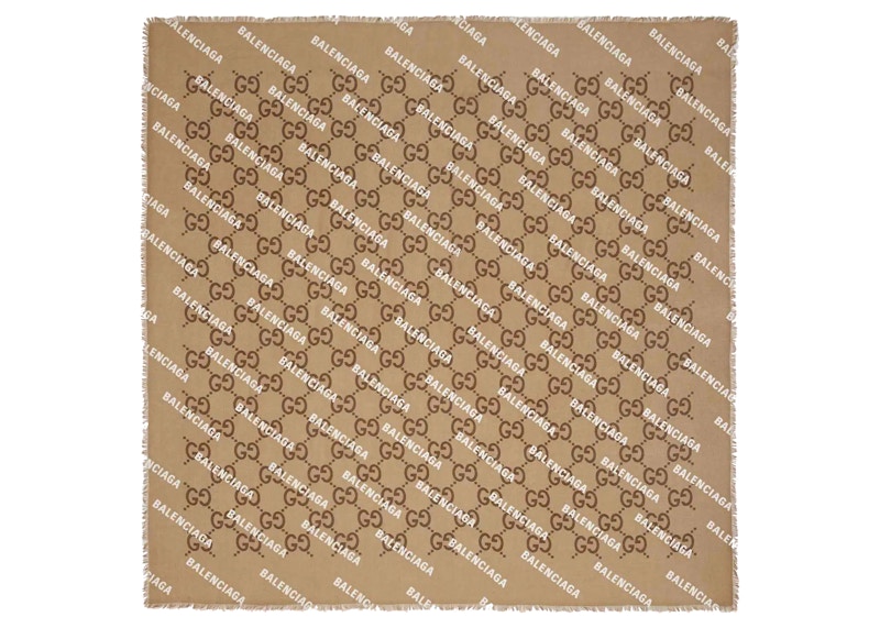 Buy Gucci x Balenciaga The Hacker Project 棕色Maxi GG印花絲巾。