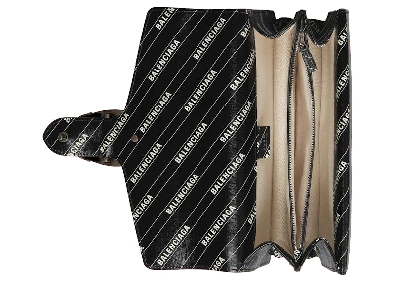 Lookbook Bolso Negro Gucci x Balenciaga The Hacker Project Small Dionysus