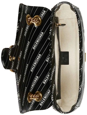 Gucci x Balenciaga The Hacker Project Beg GG Marmont Kecil Hitam Lookbook Gucci x Balenciaga The Hacker Project Beg GG Marmont Kecil Hitam