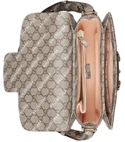 Gucci x Balenciaga The Hacker Project Bolso Horsebit 1955 Beige/Ebony Lookbook Gucci x Balenciaga The Hacker Project Bolso Horsebit 1955 Beige/Ebony