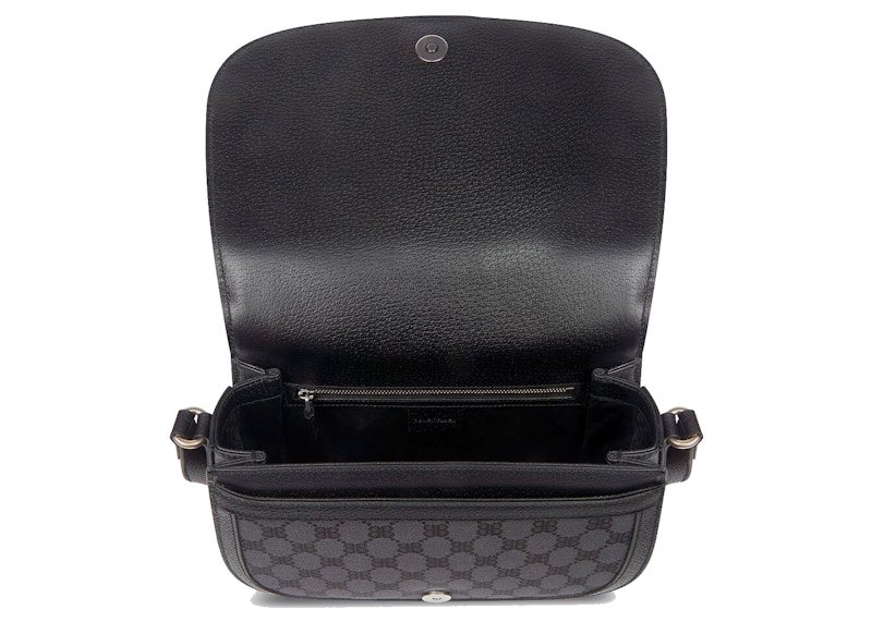 Lookbook Gucci x Balenciaga 黑色The Hacker Project小手提包