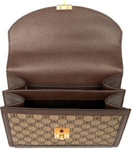 Beg Tangan Kecil Gucci x Balenciaga The Hacker Project Beige Lookbook Beg Tangan Kecil Gucci x Balenciaga The Hacker Project Beige