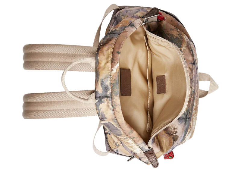 Lookbook Gucci×ノースフェイス マルチカラー バックパック
