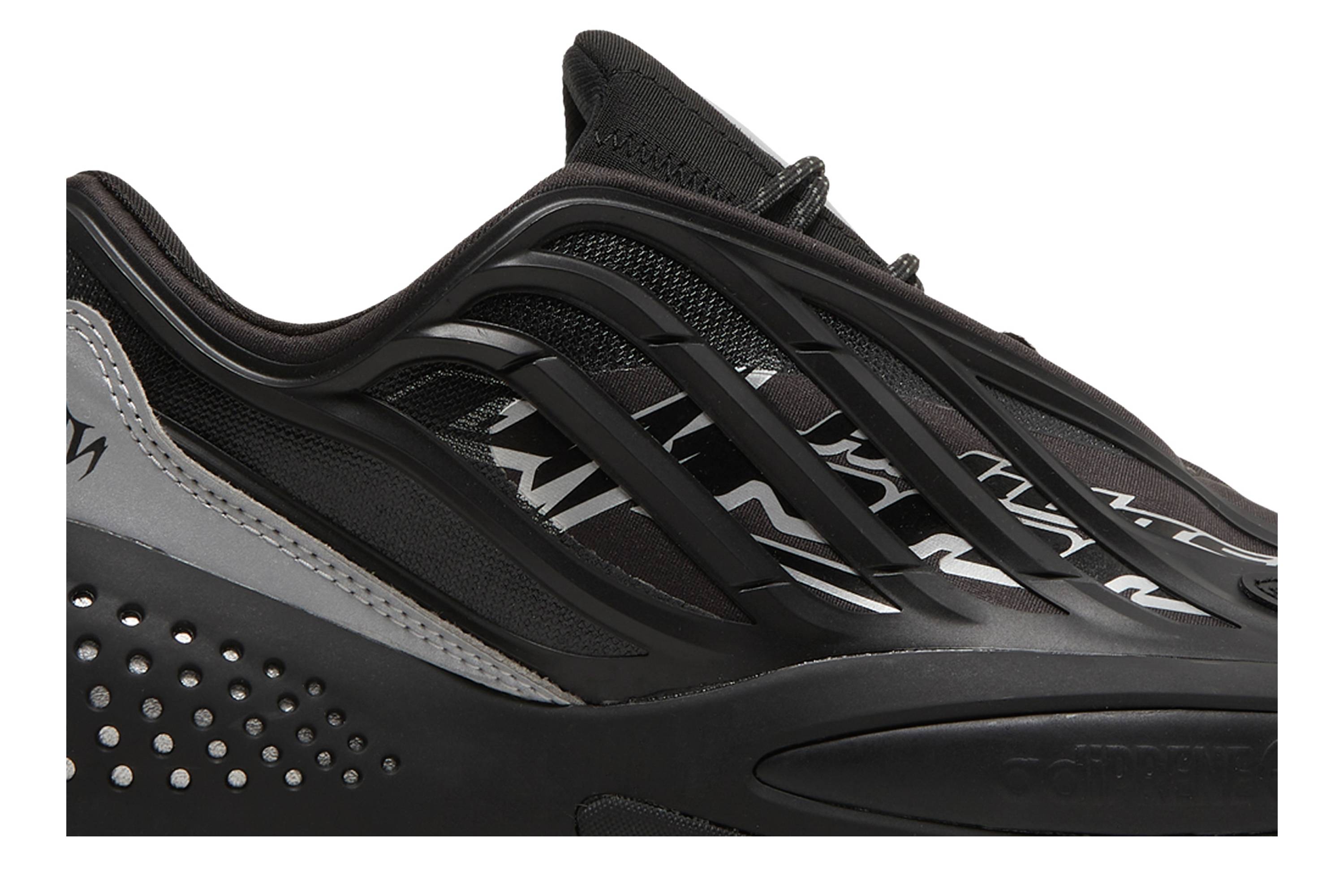 Order Guccimaze x adidas Ozrah 'Hitam' GY1130