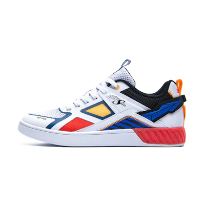 Gundam 361° Light Shield Low 'White Blue Red'