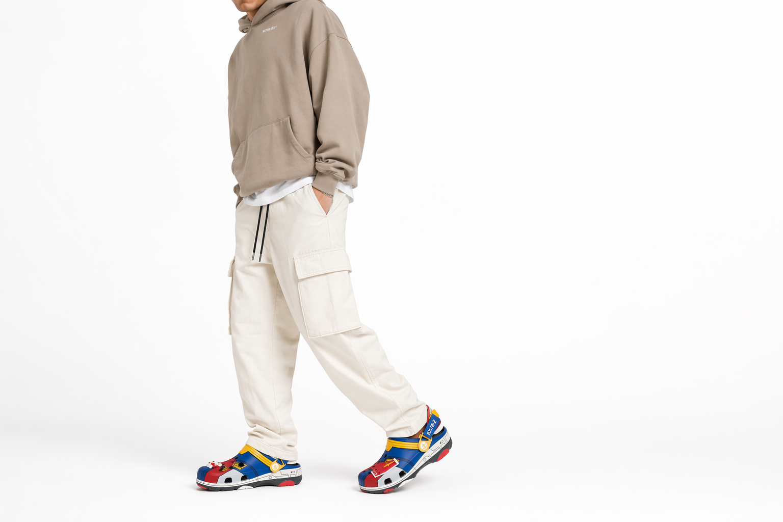 Order 高达 x Crocs 全地形拖鞋 'RX-78-2' 210128-0DA